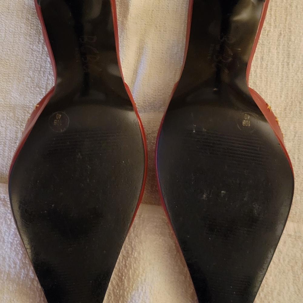 BCBG Paris Red 4.25" Mule Heels with Bow Accent - Size 10 - Picture 4 of 7